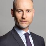 Stephen Kinnock Official Portrait