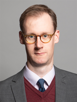 Tom Randall Official Portrait