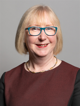 Maggie Throup Official Portrait